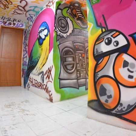 Fiesta Party Hostel - Cancún Exteriör bild