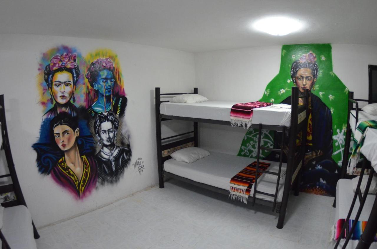 Fiesta Party Hostel - Cancún Exteriör bild