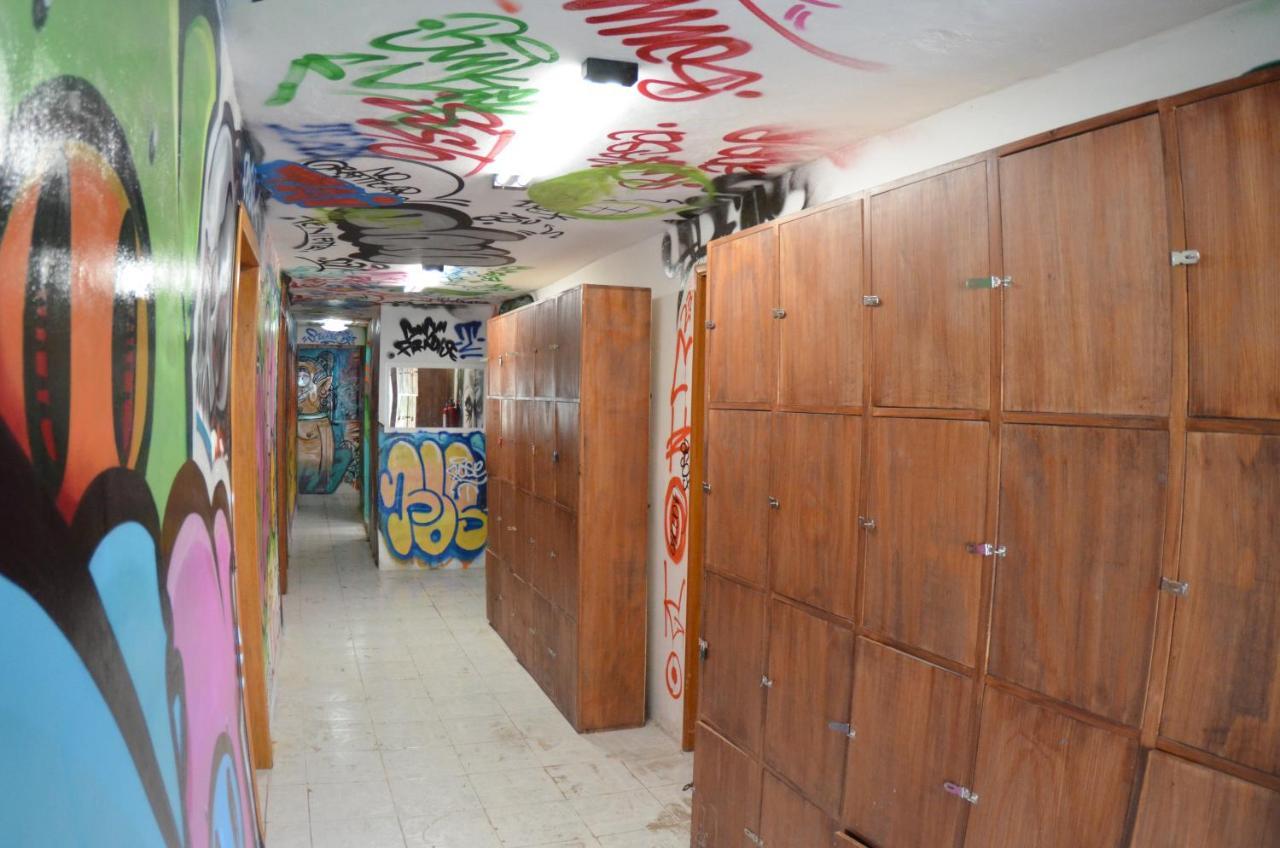 Fiesta Party Hostel - Cancún Exteriör bild